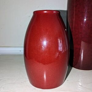 Pier 1 Amano Oxblood Red Torpedo Art Pottery Vase 7 1/2" Tall 629-18 Germany